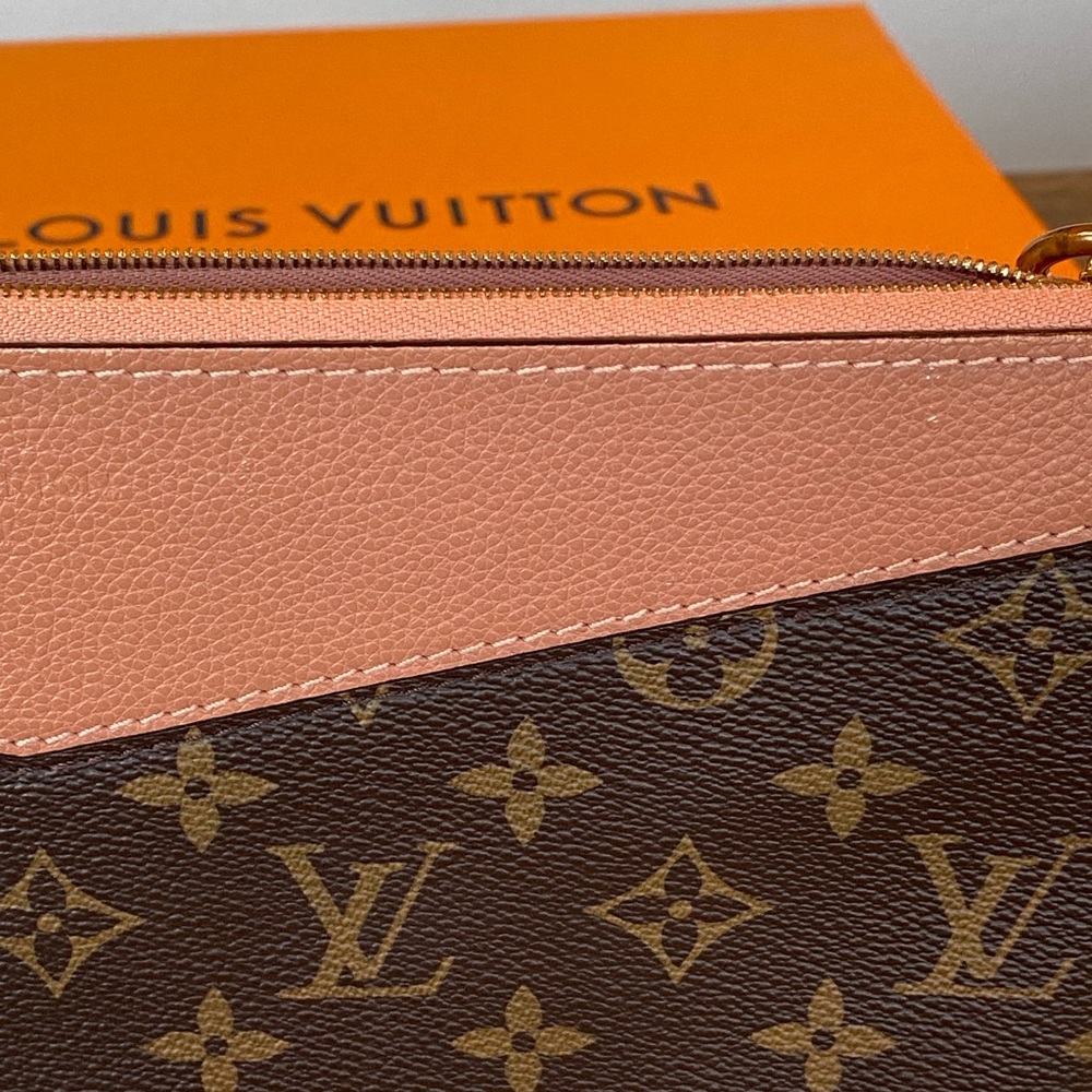 Authentic Louis Vuitton Daily Pouch Peach (rare color) Clutch - Picture 8 of 14